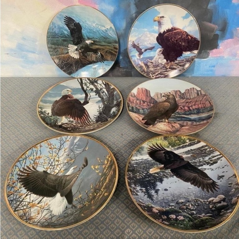 Set of 4 Seasons of the BALD EAGLE + set of 2 additional Bald Eagle plates.
